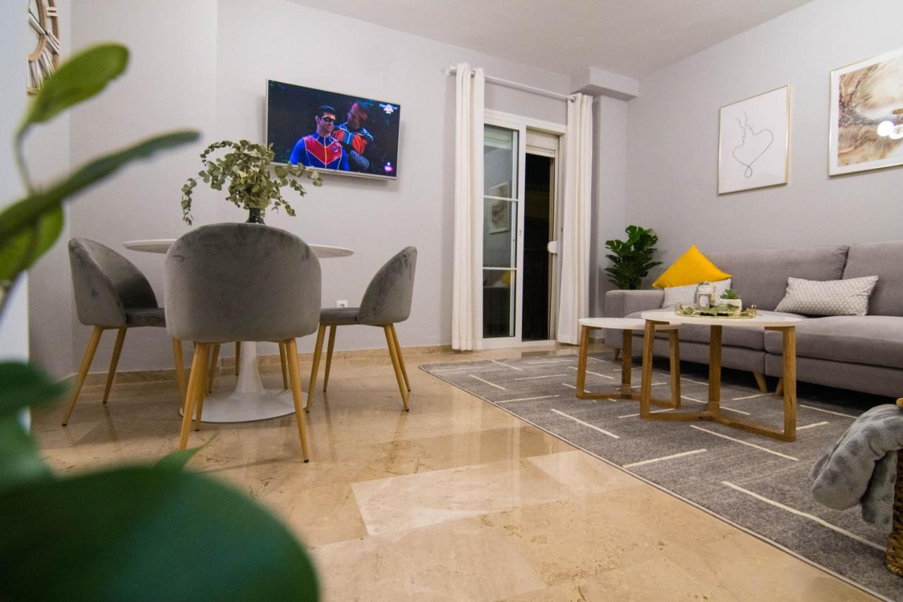 New! Luxury City Center & 2 Balconies Málaga Extérieur photo