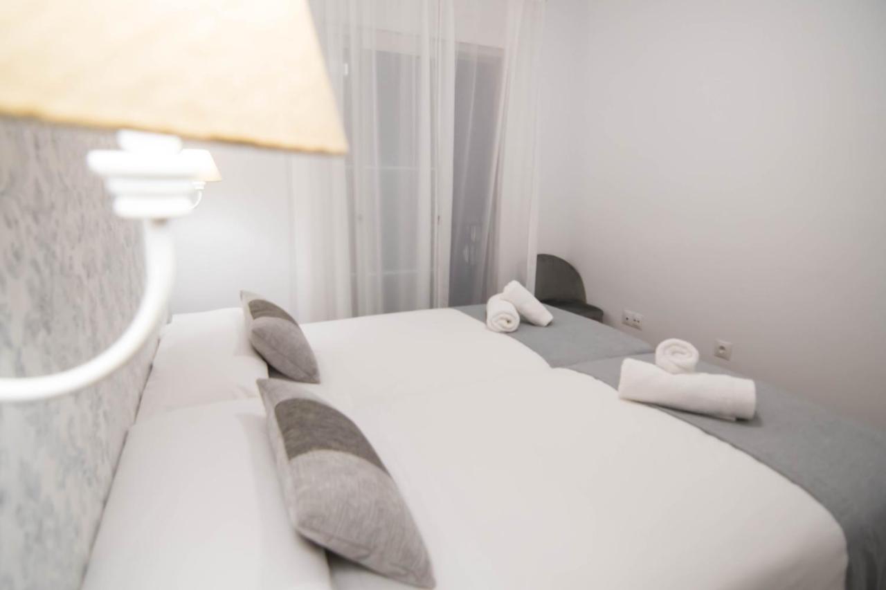 New! Luxury City Center & 2 Balconies Málaga Extérieur photo