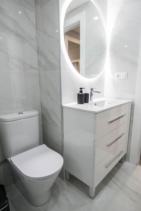 New! Luxury City Center & 2 Balconies Málaga Extérieur photo